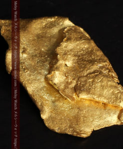 0.97gのクラッチバッグのような形をした薄片金・自然金-G0424-7