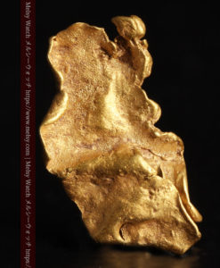 0.9gの個性的でいびつな形をした薄片金・自然金-G0427-5