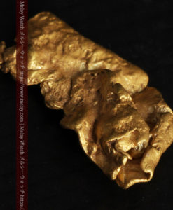 0.9gの個性的でいびつな形をした薄片金・自然金-G0427-9