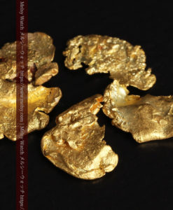1.98gのやや粒の大きな薄片金・自然金5点-G0430-11