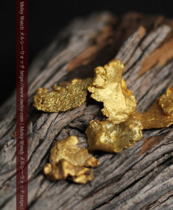 1.98gのやや粒の大きな薄片金・自然金5点-G0430-2