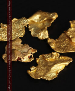 1.98gのやや粒の大きな薄片金・自然金5点-G0430-9