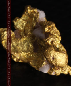 3gの石英の入り方の面白い自立する自然金-G0434-10