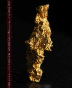 1.77gの複雑で繊細な形を楽しめる自然金-G0436-4