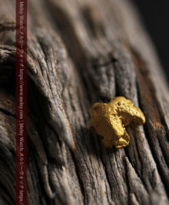 2.84gの天然の粗削りな美しさがある自然金-G0441-2