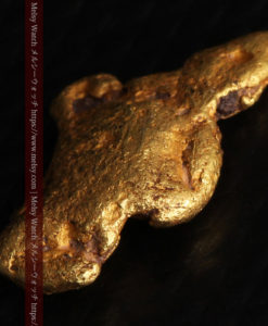 1.72gの人差し指と親指を伸ばした手のような形の自然金-G0442-13