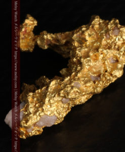 3.04gの咆哮する黄金色に輝く竜のような形の自然金-G0443-14