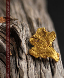 7.37gの縦にぐいっと伸びる面の大きな自然金-G0444-8